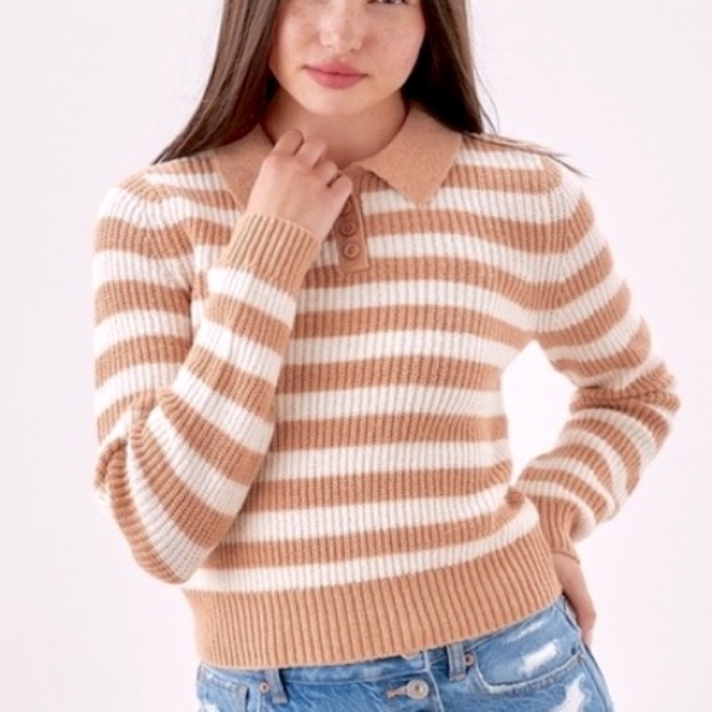 American Eagle Outfitters Women's Tan and Cream Jumper Sweater